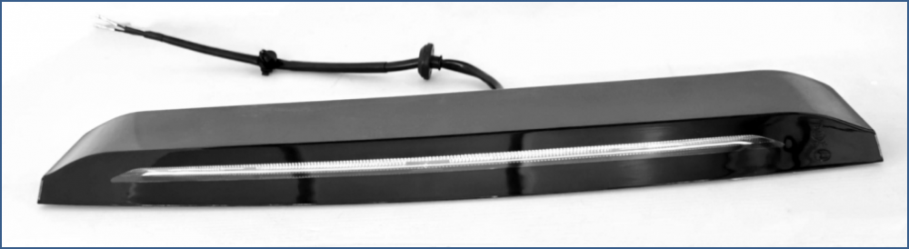 幼鹏新能源汽车高位造动灯